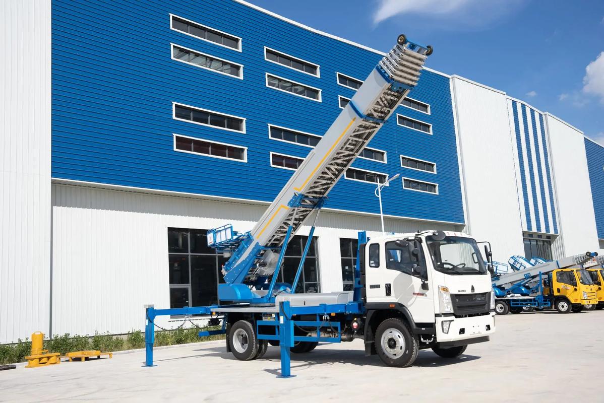 石家庄长安小型云梯车上料车租赁多少钱