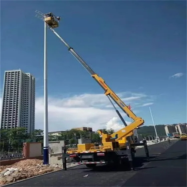 石家庄长安维修路灯的曲臂升降车出租