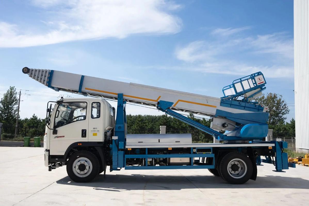 石家庄长安云梯上料车租赁费用